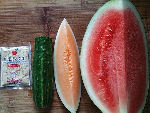 吃哈密瓜操作,一口咬下,甜蜜满溢