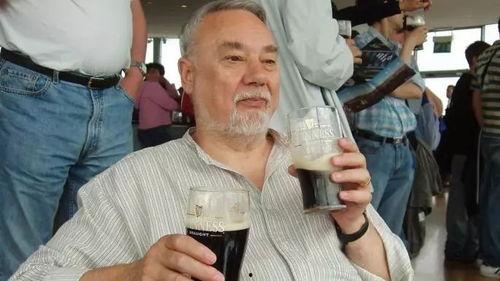 78岁吃瓜群众,笑谈世间百态,品味岁月沧桑