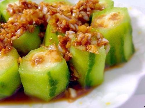 安徽吃瓜蘸蒜蓉